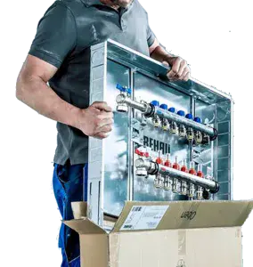 Rehau yerden ısıtma sistemi için sıva altı kollektör dolabı. Dayanıklı UP Tip 4 modelinin ürün görseli, 1210x700 mm.